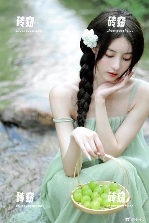 “17c吃瓜”居然还有新地址？我来瞧瞧，看是不是私藏的甜水。