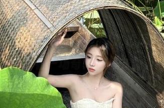 每次打开“17吃瓜网”，都像在观看一场奇妙的乌龙秀。