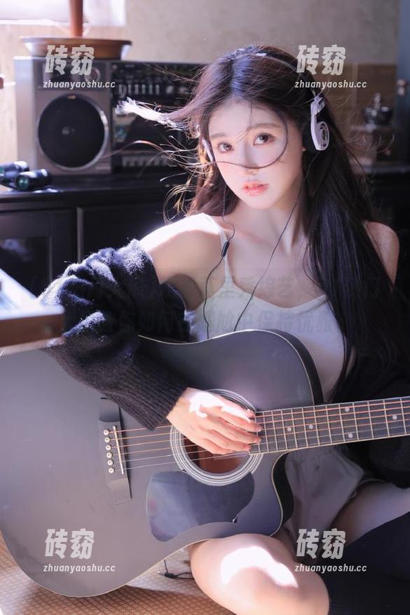 观看莫里秀综艺，51热门大瓜教你如何在尴尬中保持优雅。