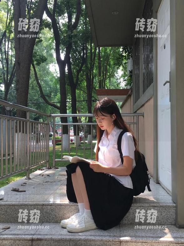 hlw苹果版的精彩，连空气都变得甜腻，令人浮想联翩...