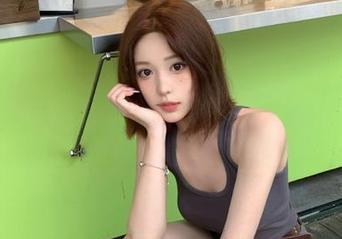 分享一下zztt01的日常：被网友洗脑的奇妙旅程！