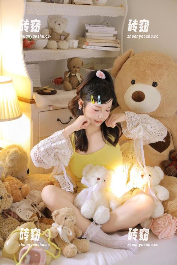 吃瓜网 吃瓜网的第一页就像一张情感海报,不想收藏吗?我可是快要忍不住了。