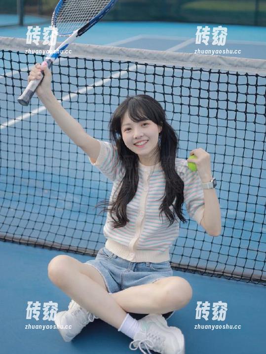 “吃瓜网红”第一线，资源拼到脱发，有没有搞错？