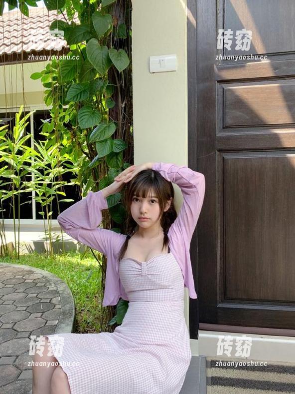 好莱坞黑料正能量 好莱坞黑料正能量app的新天地:网页版,让吃瓜更便捷!