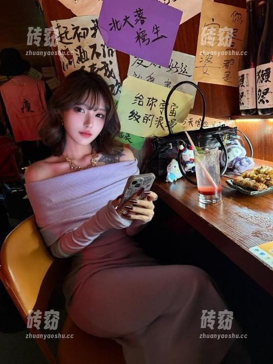 社区黑料网 直达社区黑料网,生活不止眼前的黑料,还有更多意想不到!