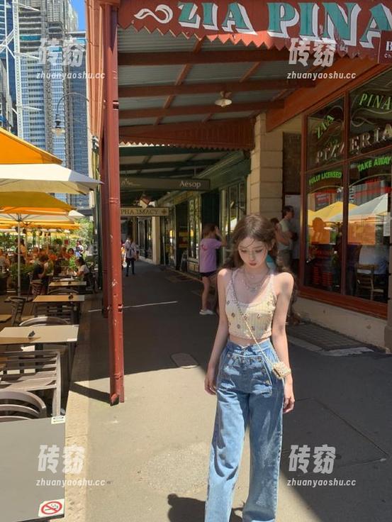 不小心点开“黑料不打烊166.su”里的链接，突然觉得自己的生活真无聊。
