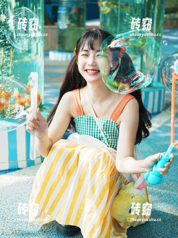 在zztt54.ccm黑料不打烊里，免费分享你的吃瓜经历，否则真别怪我