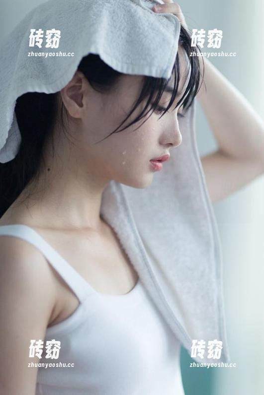 ios上“黑料正能量”的视频首页，心动还是心痛？