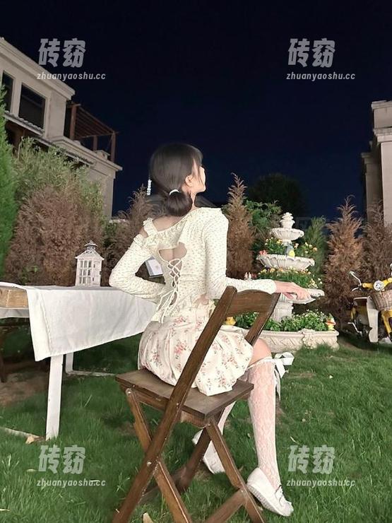 黑料社区 偷偷告诉你,黑料社区传送门就在这里!没事儿可发散的注意力都就交给我吧!