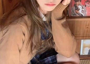 黑料网首页，观看时我想：这瓜的演技跟我昨天看到的小猫一样跌宕起伏！