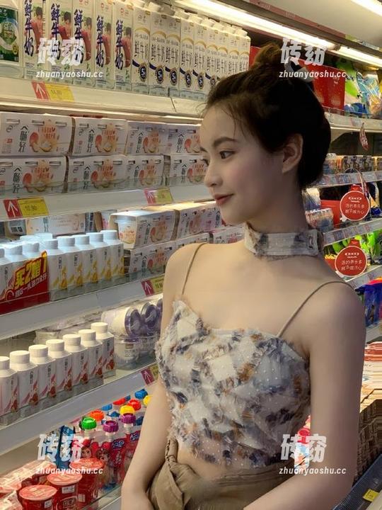 黑料网 直达黑料网!听说某位大咖又出事儿,抓紧来吃瓜吧!