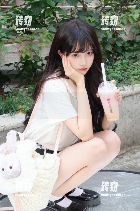 收藏了黑料网址，今晚又能安安静静吃瓜了！